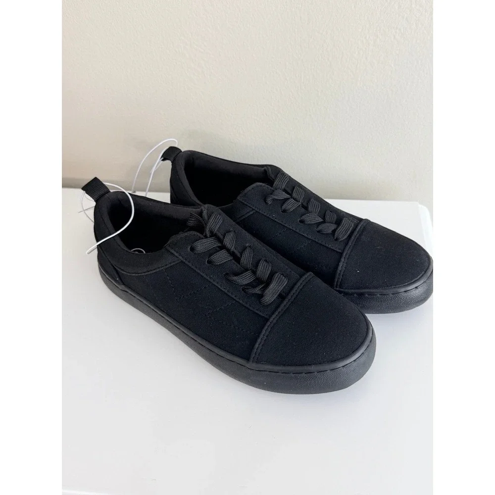 Art Class‎ Canvas Sneakers Kids Size 2 Black Low Top Lace Up NWT